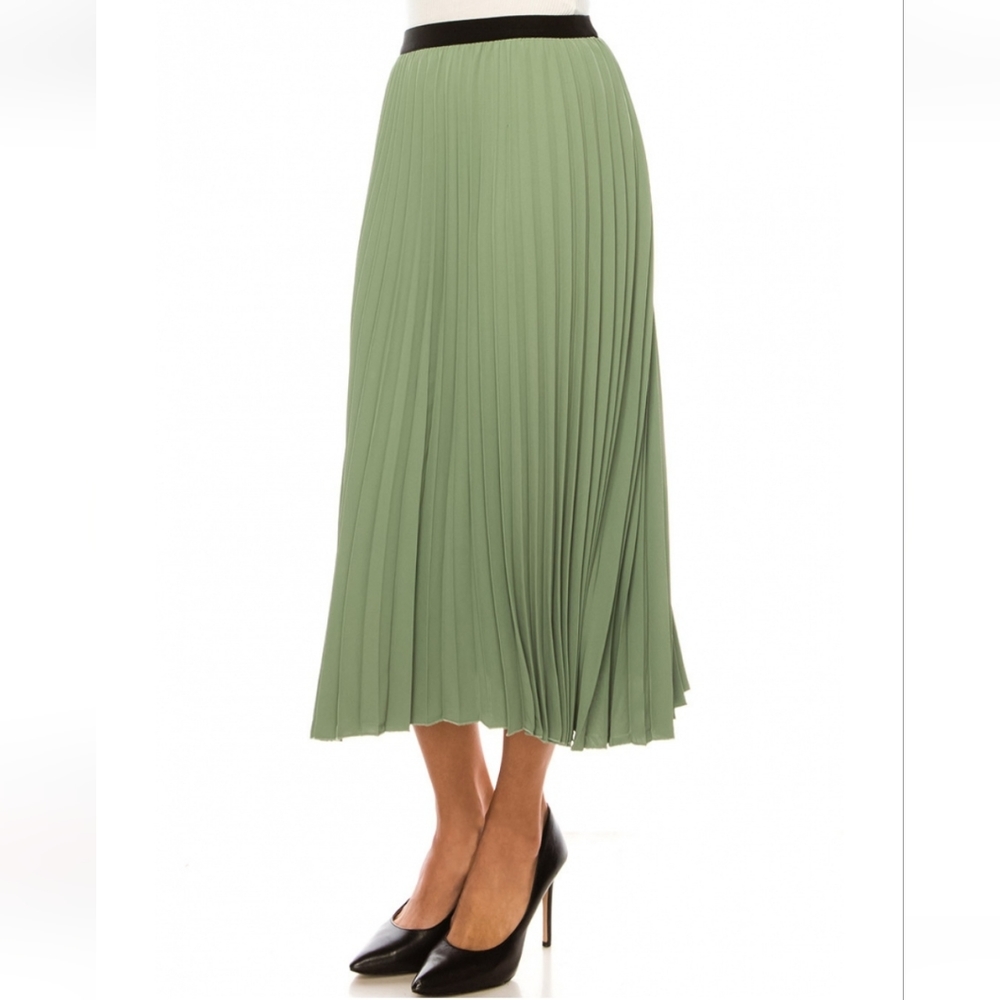 NWT Yal New York Classic Pleated Skirt in Mint